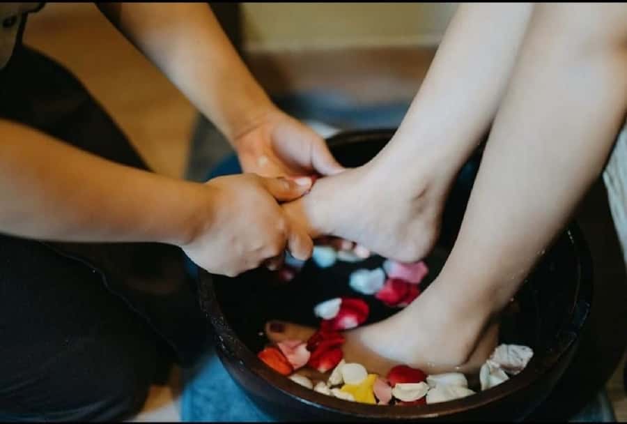 Nusa Dua: 2-Hour Luxury Warm Stone Massage Spa Treatment - Arriving in Nusa Dua: Pickup, lobby welcome, and the fast-track start