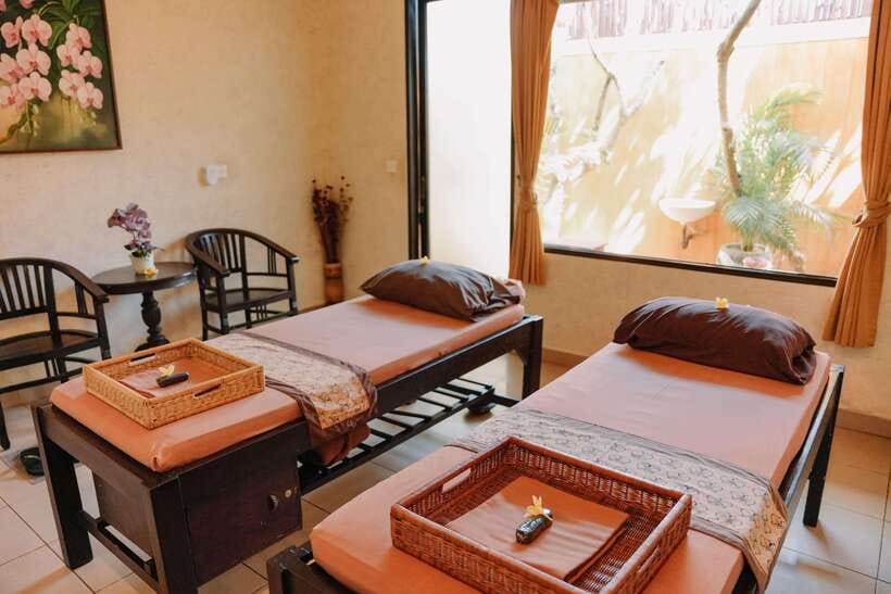 Nusa dua: Luxury Spa Bali Massage, Scrub, Flowerbath 2 hour - Thalaso Foot Wash: The Calm-Down Step You’ll Appreciate Most