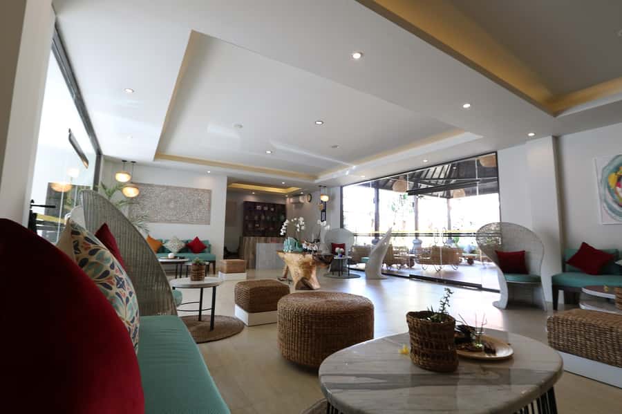 Nusa Dua: Traditional Lulur Massage & Spa Treatment - Thalasso-Style Foot Wash and the 1-Hour Balinese Massage