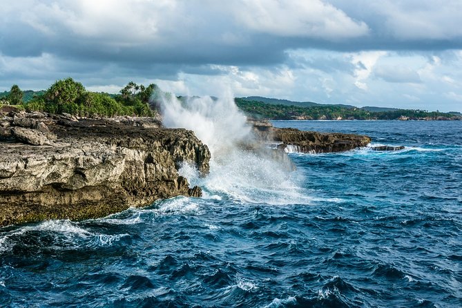 Nusa Lembongan Island: Snorkeling & Mangrove Forest Day Tour - Devil’s Tears: wave timing for better photos