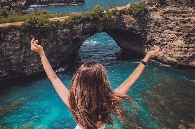 Nusa Penida One Day Trip with All-inclusive - Sanur to Nusa Penida: getting started on the clock