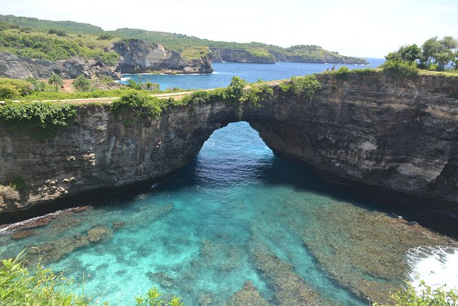 Nusa Penida Tours All Inclusive - Pasih Uug Beach (Broken Beach Area): Natural Volcanic Rock Pools