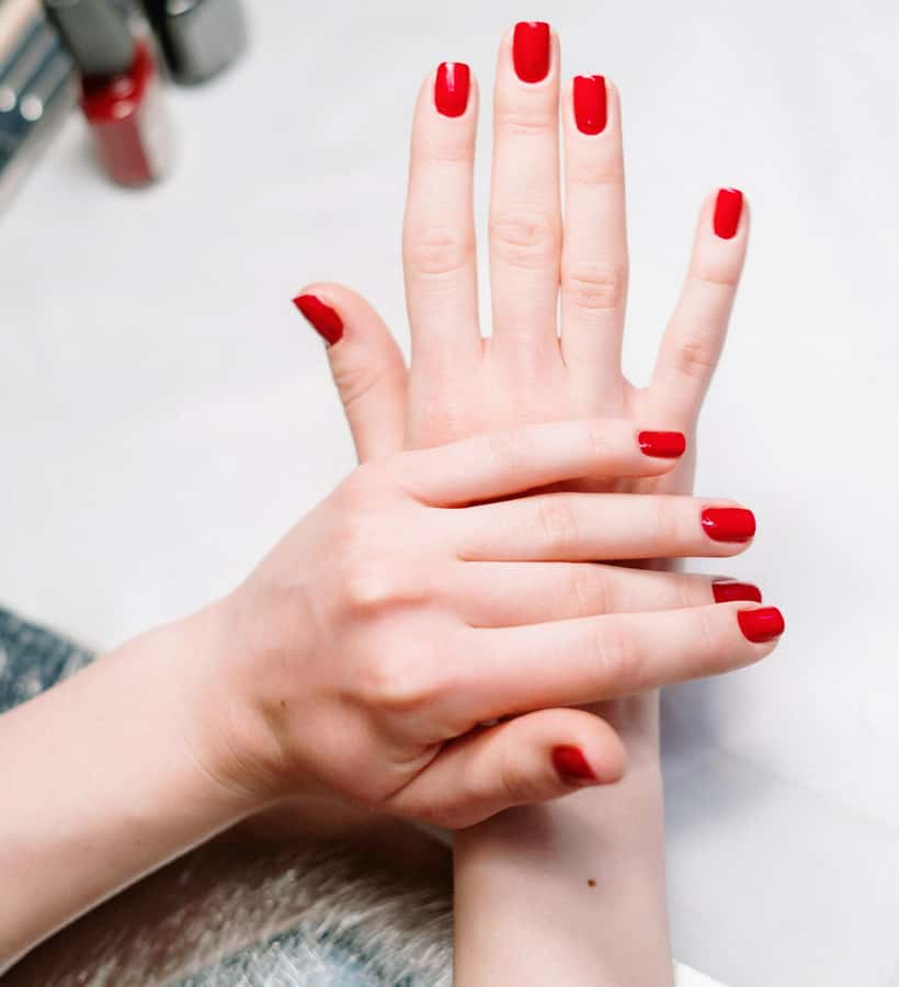 Pedicure Manicure With Nail Polish Home Services - Step-by-step: how to make the visit go smoothly