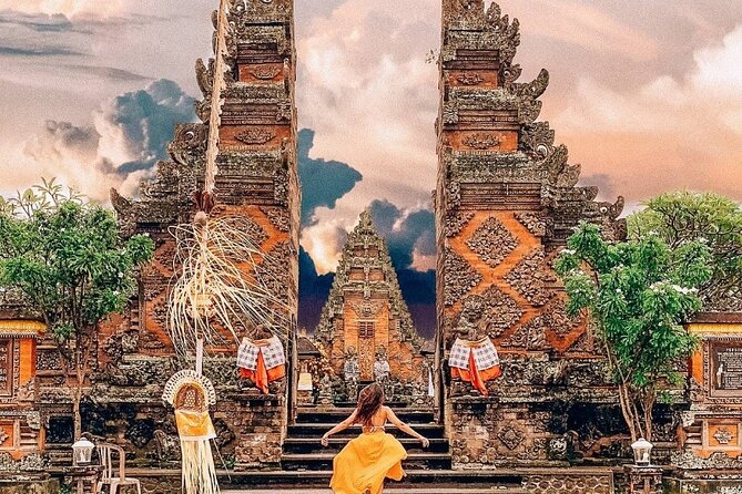 Private 3-day Tour Package: Bali's Top Sights - Day 1: Batuan Temple, Tegenungan Waterfall, and Ubud’s Palace and Market