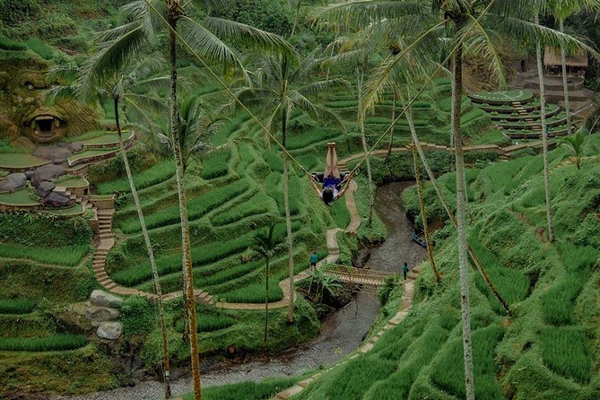 Private 4-Day Tours - Best Bali Tours Package - Best of Bali Highlights - Day 4: Bintang Beach Club banana boat, Mengiat Beach downtime, Uluwatu Temple, and Jimbaran Bay