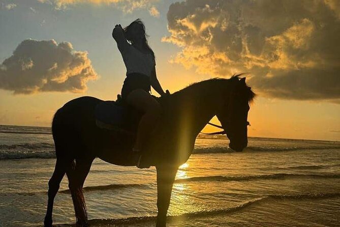 Private Bali Horse riding at saba beach - Photos on black sand: how to get the shots without rushing