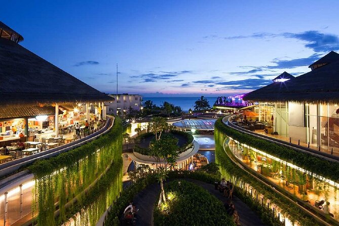 Private Half-Day Beach and Shopping Tour in Kuta - Getting picked up, riding in comfort, and staying sane
