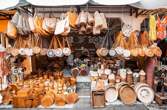 Private Half-Day Beach and Shopping Tour in Kuta - Kuta Art Markets: souvenirs with more hands-on browsing time