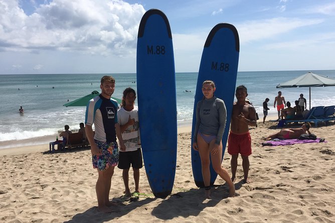 Private Surf Lesson - Turning on the wave: bottom turns and cutbacks (without overcomplicating it)