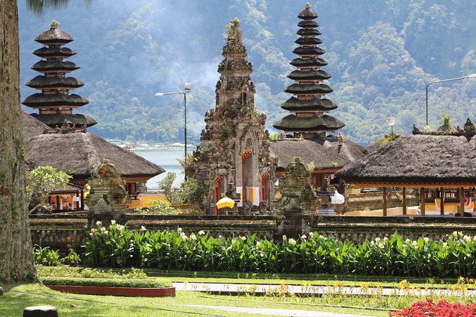 Private Tour: Bali Temples, Hidden Waterfall and Handara Gate - Bedugul Break: Where You Reset Before the Lake Temple