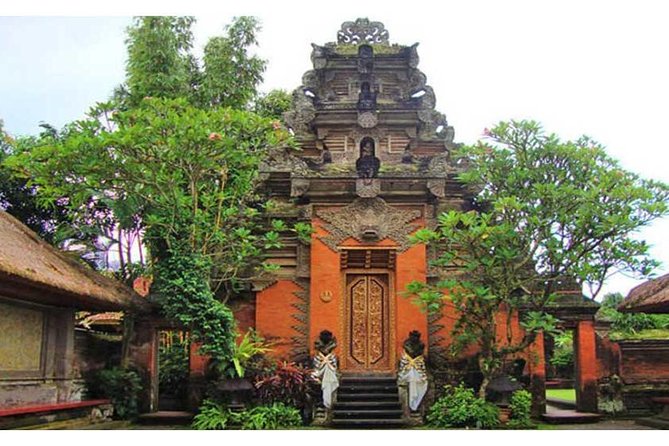 Private Tour: Batuan Temple, Tegenungan Waterfall, Elepahant Cave Free transport - Key Highlights You’ll Care About