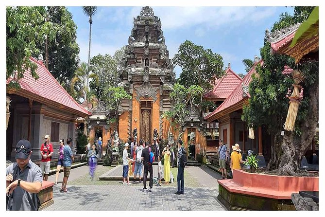 Private Tour: Batuan Temple, Tegenungan Waterfall, Elepahant Cave Free transport - Mas Carving Center: Wood Craft as a Village Specialty