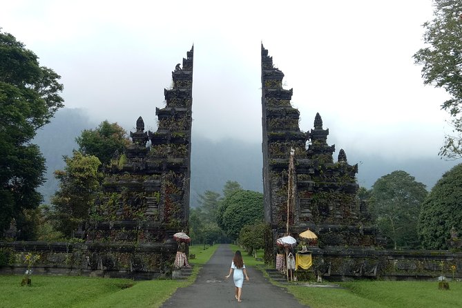 Private Tour: Leke-Leke Waterfall, Handara gate & Iconic Temples - From Kuta area to North Bali in one smooth trip