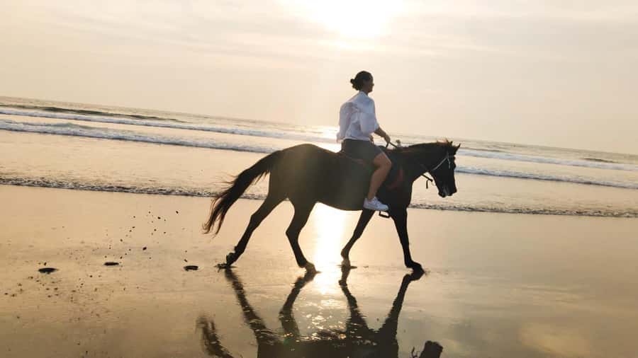 Seminyak: Bali Horse riding Adventure Seminyak Beach - Practical Timing: Best Time of Day for the Beach