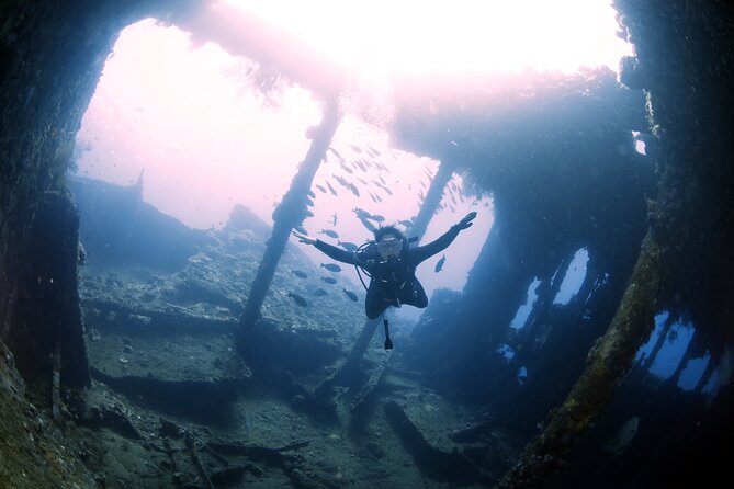 Shipwreck Diving in Tulamben - Between-sessions breaks: snacks, drinks, and a real lunch