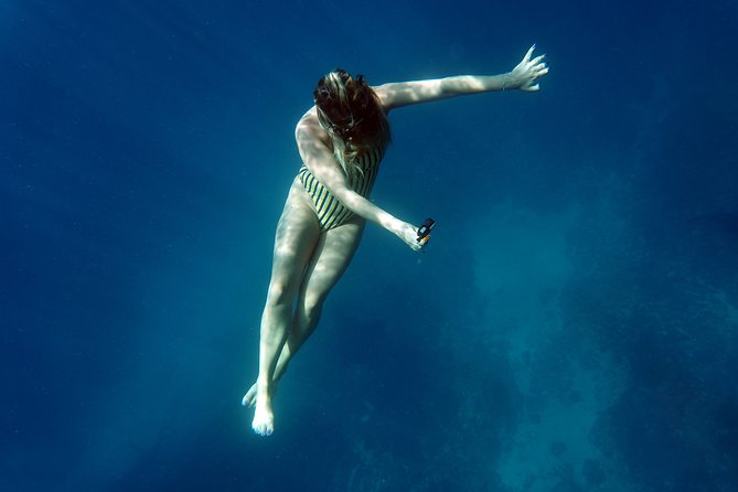 Snorkelling with Manta Rays at Nusa Penida and Lembongan - What’s included: gear, towel, lunch, and the little comforts