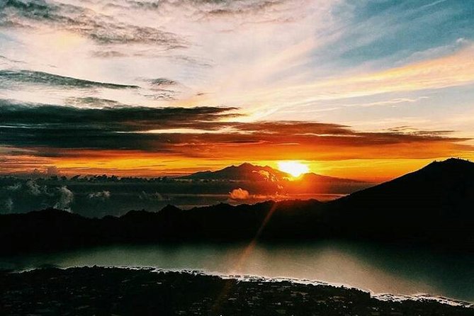 Sunrise mount batur trecking all inclusive - Breakfast and Water: Small Inclusions That Save Your Energy