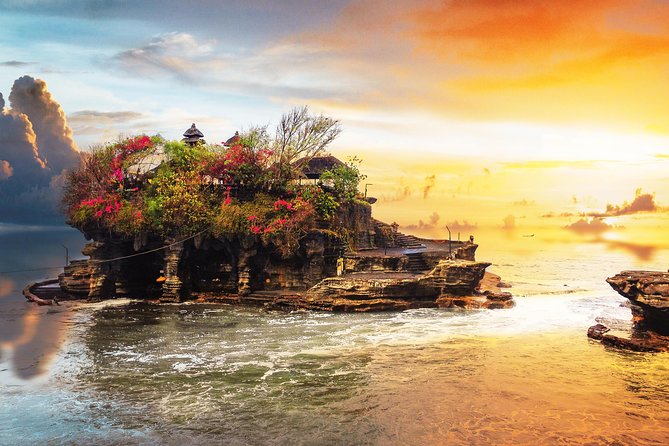 Tanah Lot Bali Temple Sunset Small Group Tour – Half Day - Dress code at Tanah Lot: how to avoid getting blocked