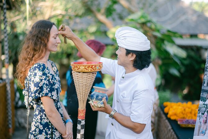 The Balinesia Lu'au - 'A Kampung Bali Experience & Dinner Show' - The entertainment finale: live acoustic band, dance, and fire