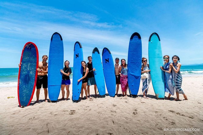 The best surf lessons in Kuta - Round One in the Water: Paddling, Catching Waves, Standing Attempts