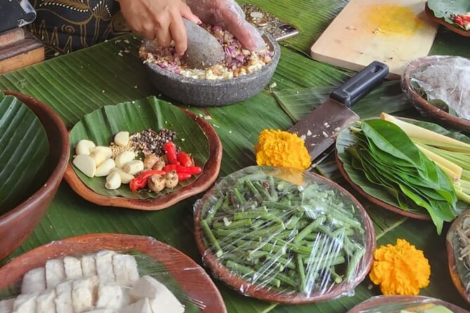 Traditional Balinese Cooking Class with Ubud Tour - Morning pickup and the start of your Balinese cooking day