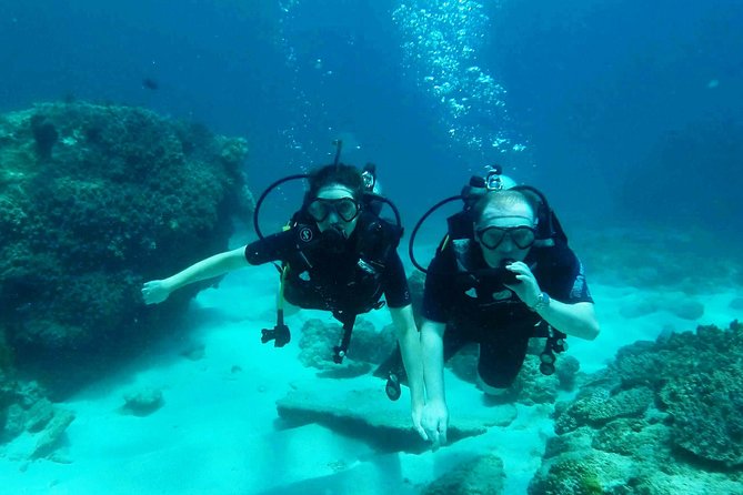 Try Scuba Diving at Padang Bai - Getting picked up at 7:00: How the day starts without stress