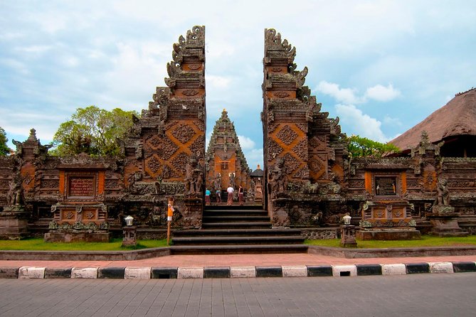 Ultimate Private Custom Tour: Bali in a Day - Stop 4: Uluwatu Temple on a Cliff, with Monkeys and Ocean Air