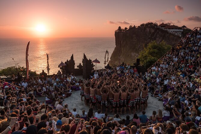 Uluwatu Cliff Temple sunset Tour with Kecak Show and Sea Food Dinner at Jimbaran Beach - Price and logistics: is $61 per person good value?