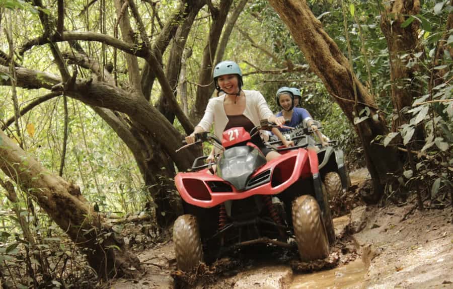 Uluwatu: Mud ATV Quad Bike Adventure Guided Tour - Mud, sore hands, and the reality of tandem riding