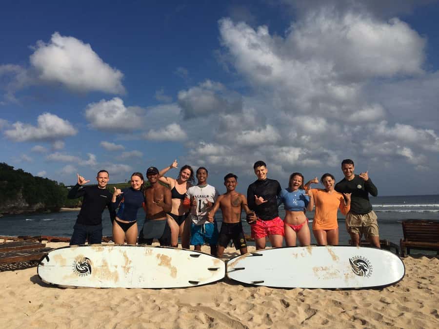 Uluwatu: Private Surf Lesson with Surf Photos & Videos - Private Coaching That Feels Like One-on-One