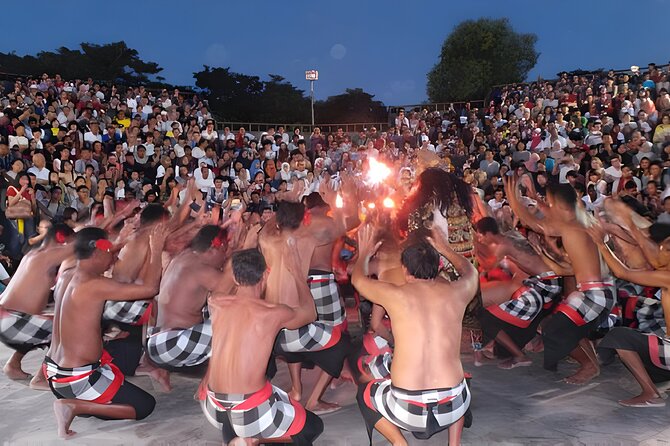 Uluwatu Sunset,Kecak Dance and Diner Seafood In Jimbaran - Kecak fire dance: the show where the sound is the spectacle
