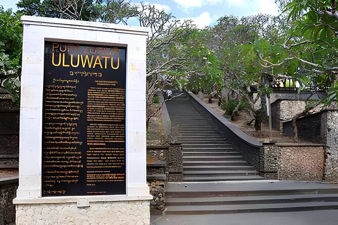 Uluwatu Sunset,Kecak Dance and Diner Seafood In Jimbaran - Should you book this Uluwatu sunset, Kecak, and Jimbaran dinner tour?