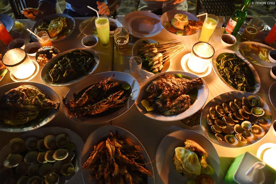 Uluwatu Sunset Temple - Kecak Dance Show & Seafood Dinner - FAQ