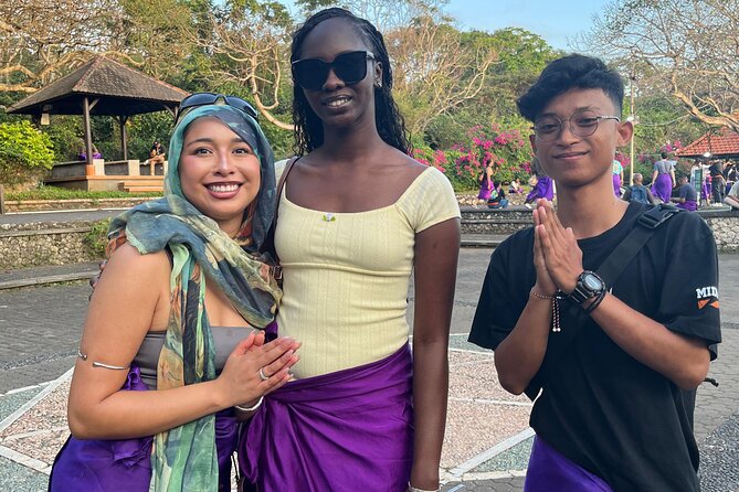 Uluwatu Temple Entrance & Kecak Dance Tickets - Kecak Fire Dance at Sunset: The Show and What You Should Watch For