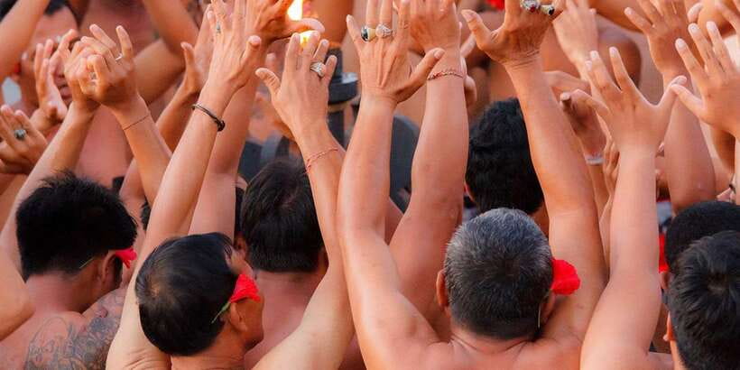 Uluwatu Temple : Sunset and Kecak Fire Dance / Private tour - Who should book this Uluwatu sunset and Kecak private tour