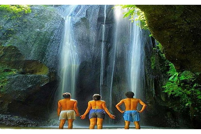 Waterfall Tour:Tegenungan-Kanto Lampo-Tukad Cepung and Tibumana- Free transport - Stop 4: Tukad Cepung (Tukang Cepung) for Hiker Energy and Less-Promoted Views