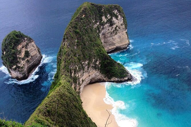West Penida Tour - Kelingking Beach: The Dinosaur Head Stop That Sets the Tone